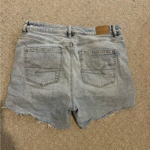 big booty friendly american eagle jean shorts